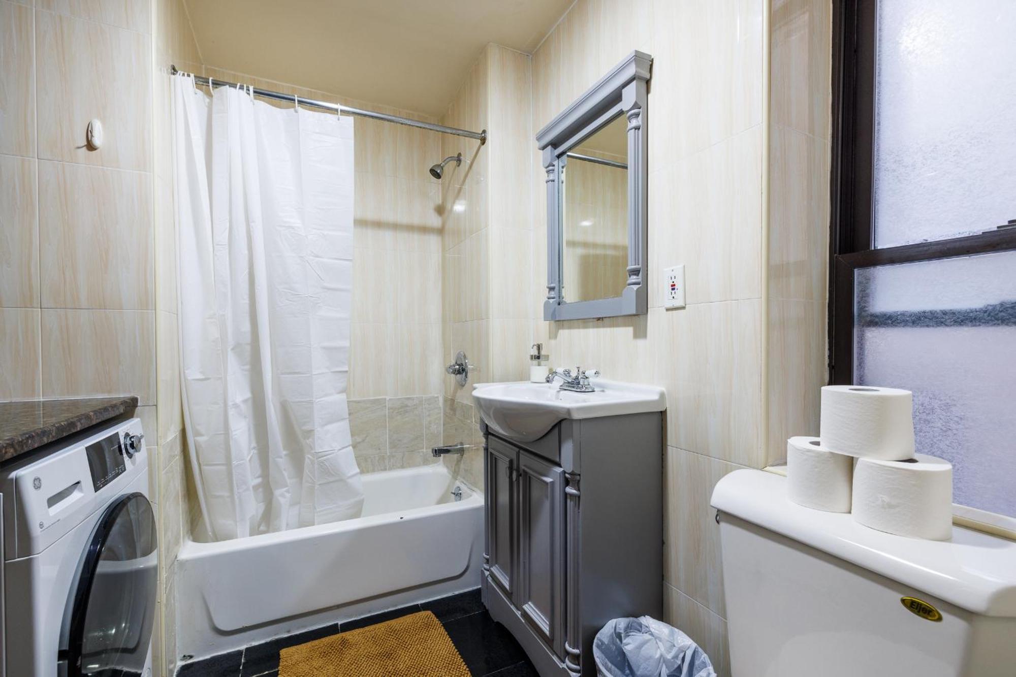 Discover The Comfort Of Columbia University Properties นิวยอร์ก ภายนอก รูปภาพ